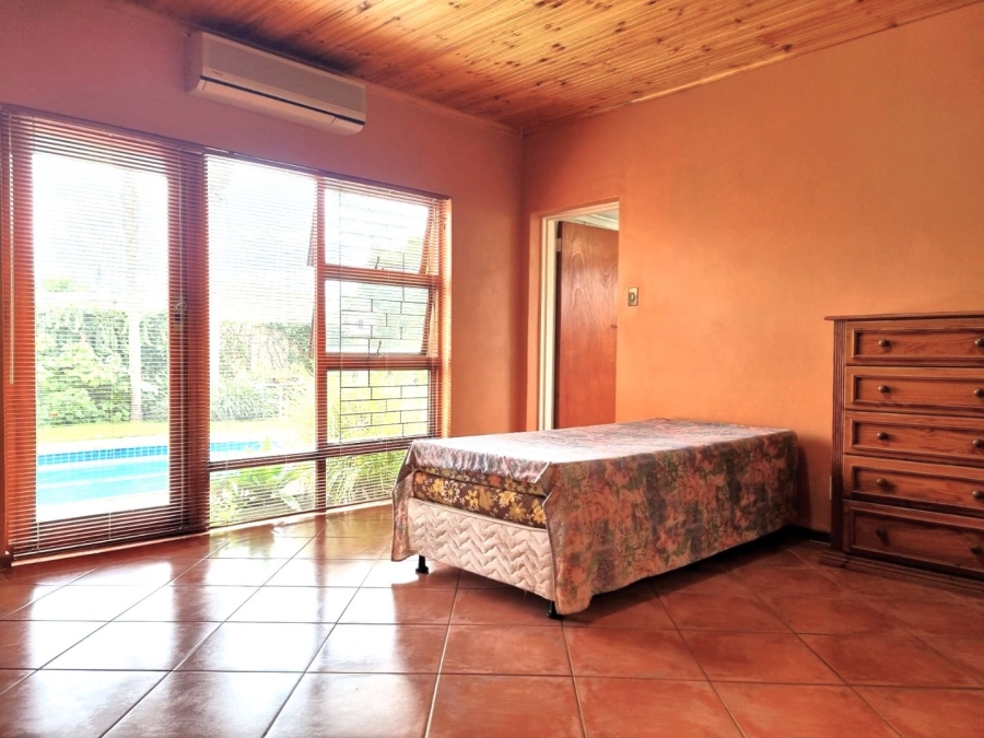7 Bedroom Property for Sale in Langgewacht Western Cape